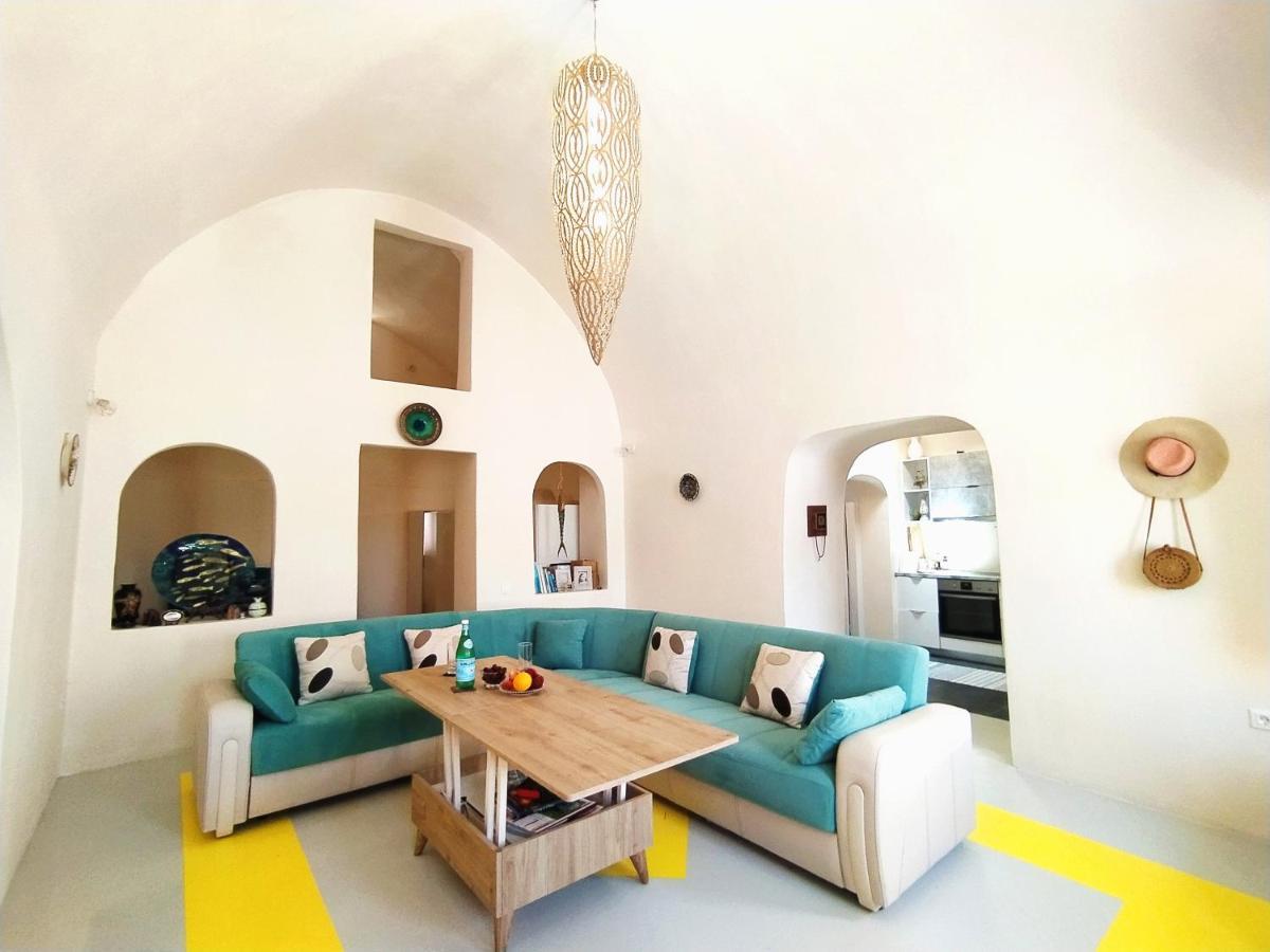 Dream Home- Santorini Cave House Картерадос Экстерьер фото